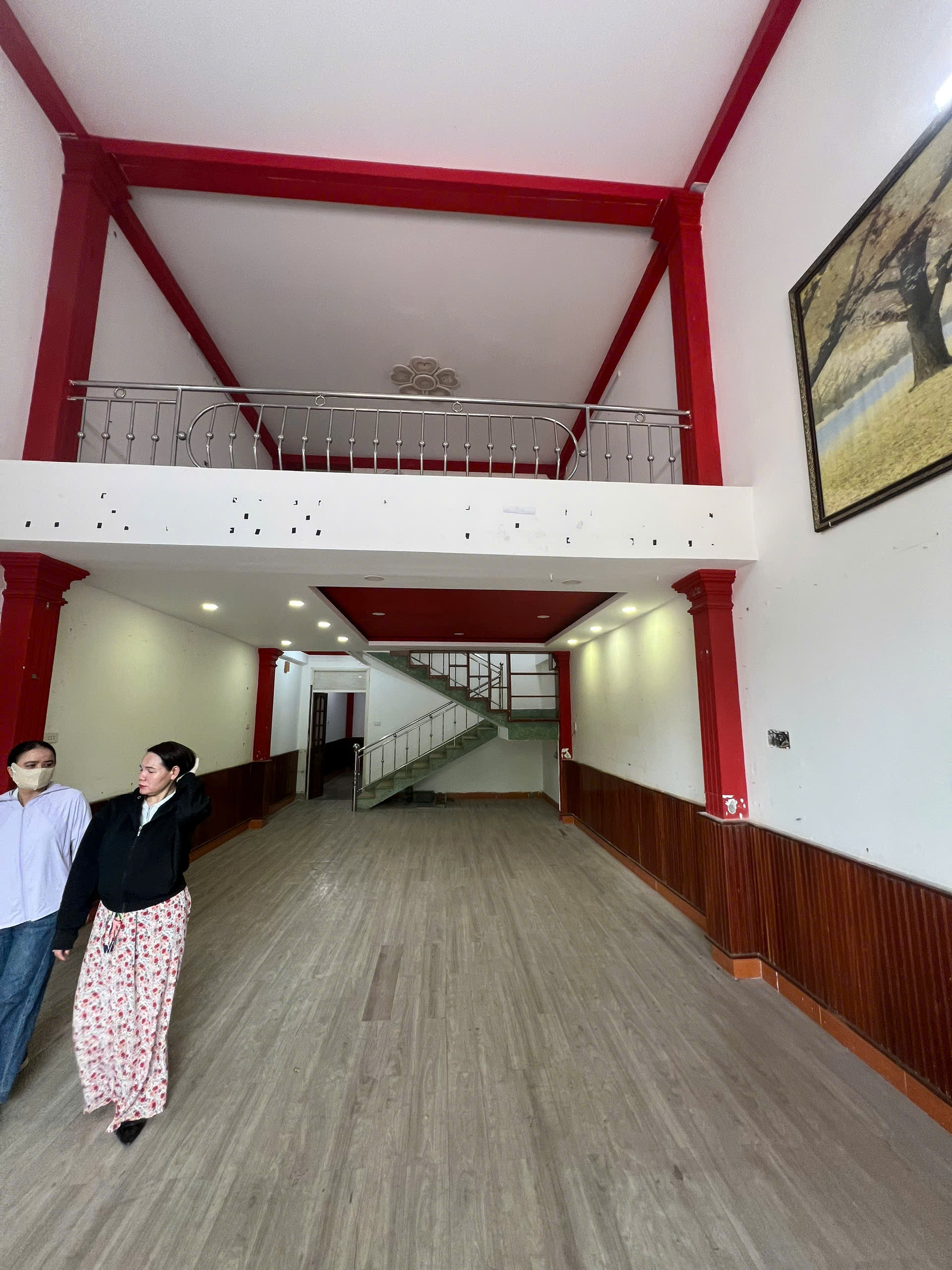 Nhà 3 tầng mặt tiền đường Ngô Quyền, trung tâm Buôn Ma Thuột