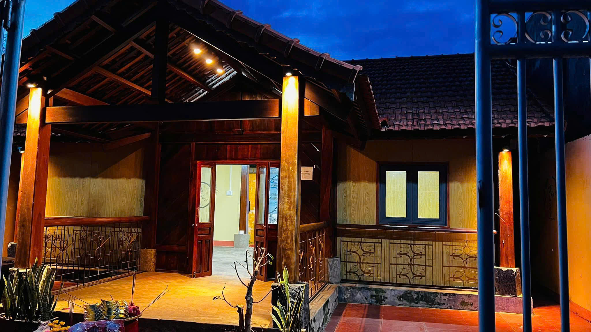 Nhà gỗ 3 gian hẻm 145 Nguyễn Lương Bằng Buôn Ma Thuột