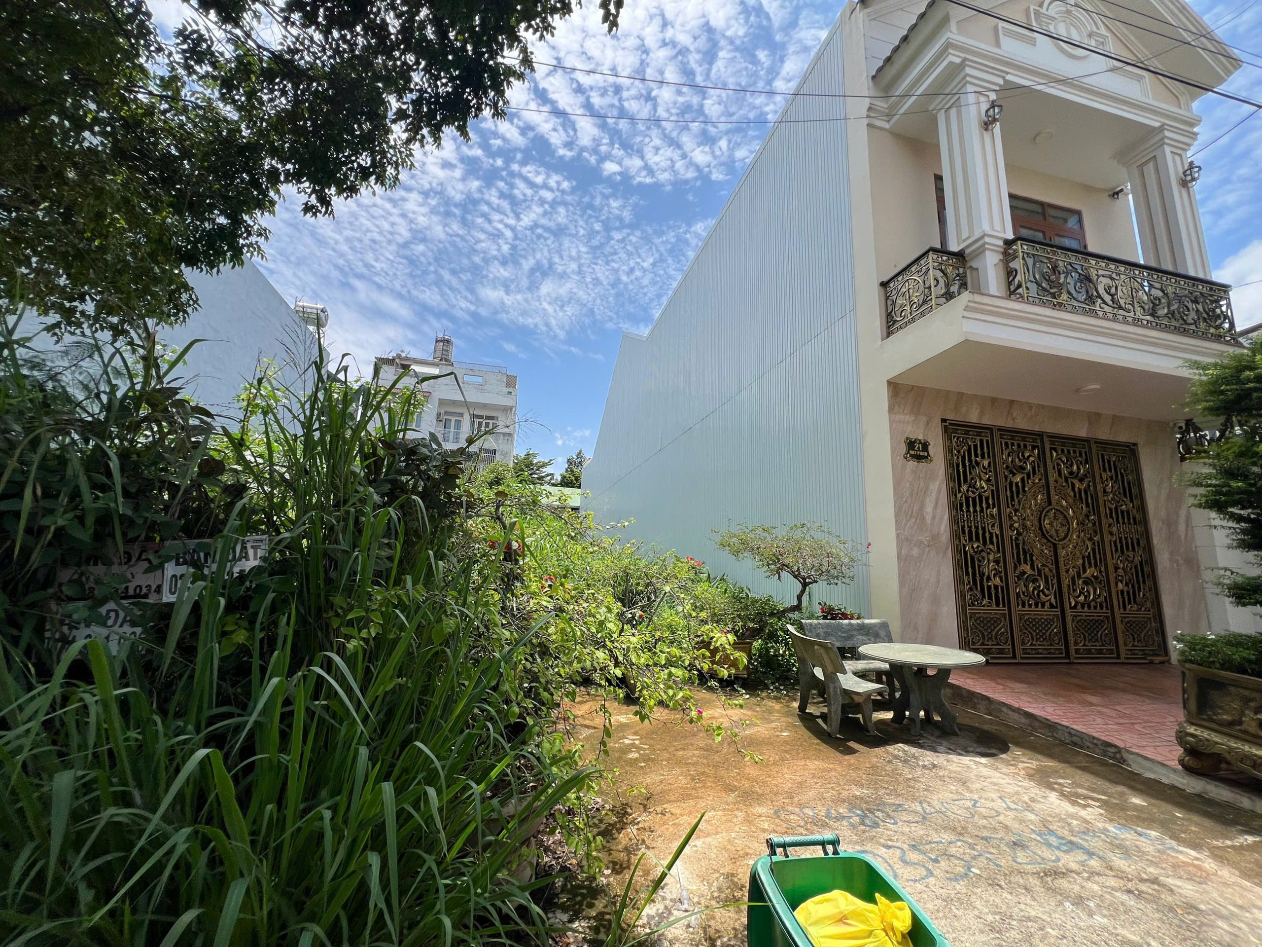 Đất mặt tiền Nay Phao khu Mê Trô phường Tân An Đắk Lắk diện tích 5x30m thổ cư 100%