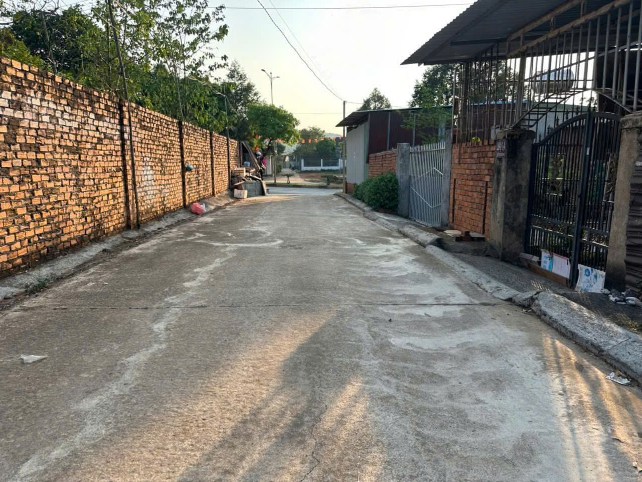 Không gian xung quanh lô đất hẻm Vạn Xuân, khu vực trung tâm Buôn Ma Thuột