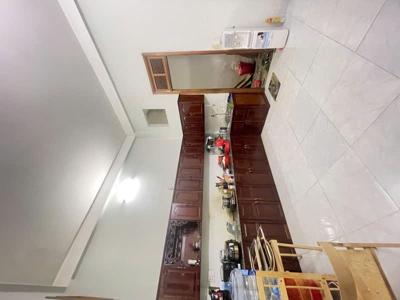 Mặt bằng kinh doanh rộng rãi tại đường Nguyễn Hữu Thọ Tân A