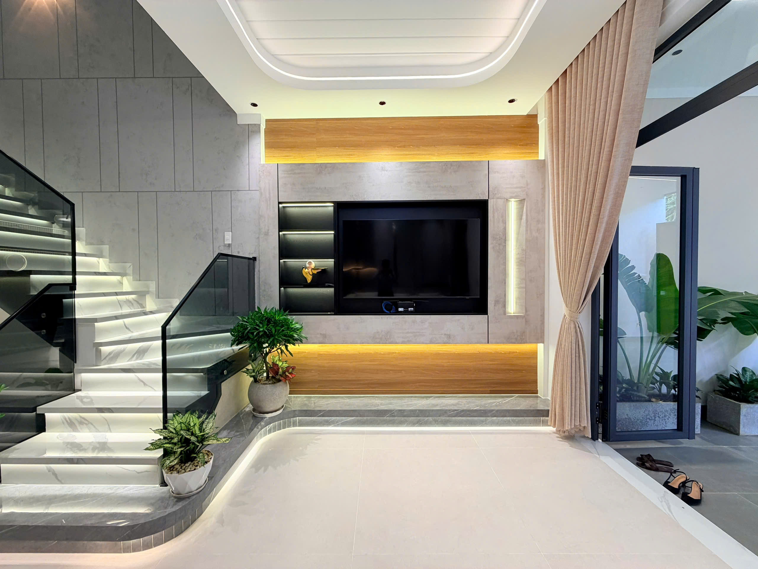Nhà mặt hẻm Ngô Quyền Tân An Buôn Ma Thuột 5x17m thổ cư 100%