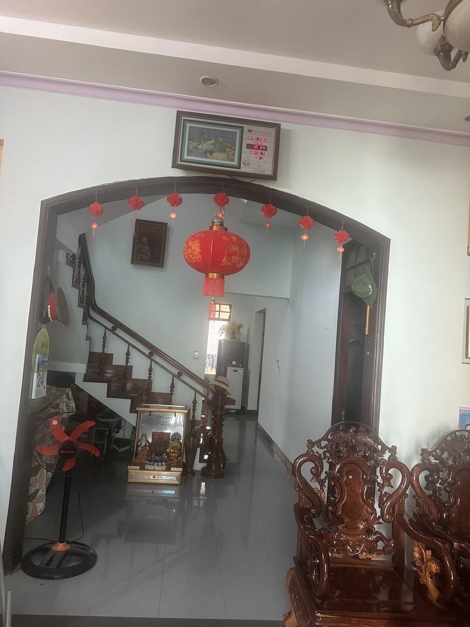 phòng khách nhà mặt tiền chu văn an, tân an, buôn ma thuột