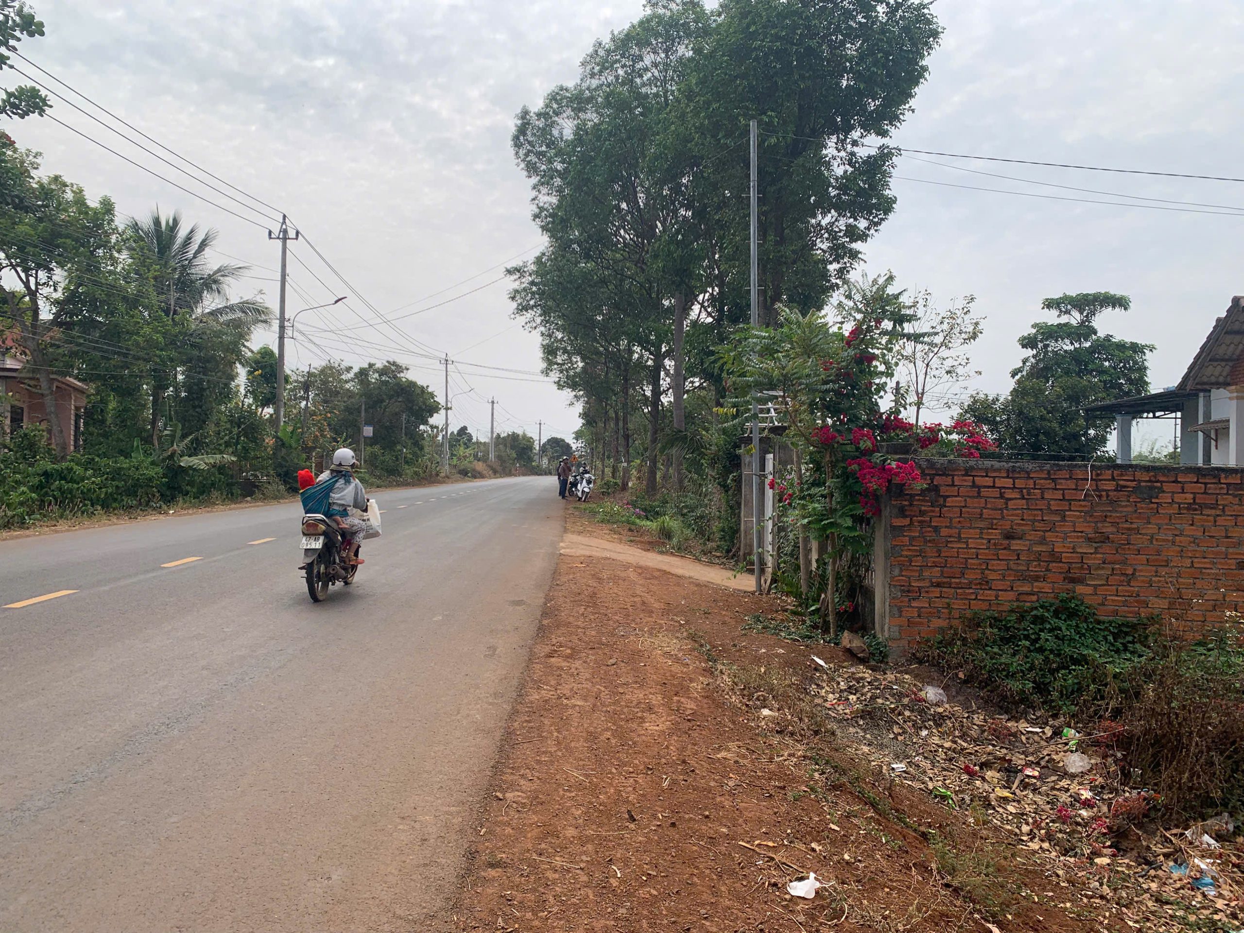 Đất mặt tiền quy hoạch 40m Buôn Ma Thuột.