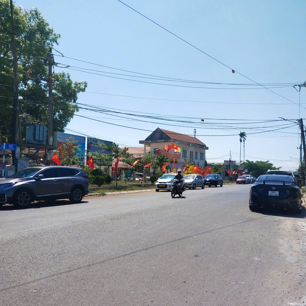 Đất gần đường tránh vành đai, QL14 và QL26