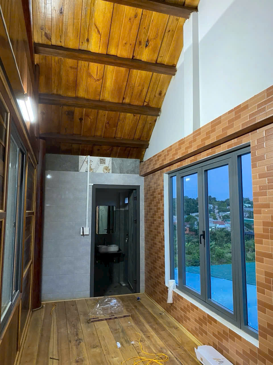 Mặt tiền đường Vành đai 30/4 Buôn Ma Thuột