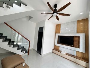 phòng khách nhà hẻm vạn xuân BMT