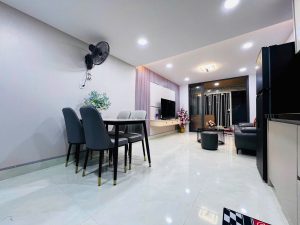 Phòng khách nhà full nội thất Quang Trung BMT