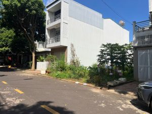 Mặt tiền lô đôi đường Nay Phao khu Metro