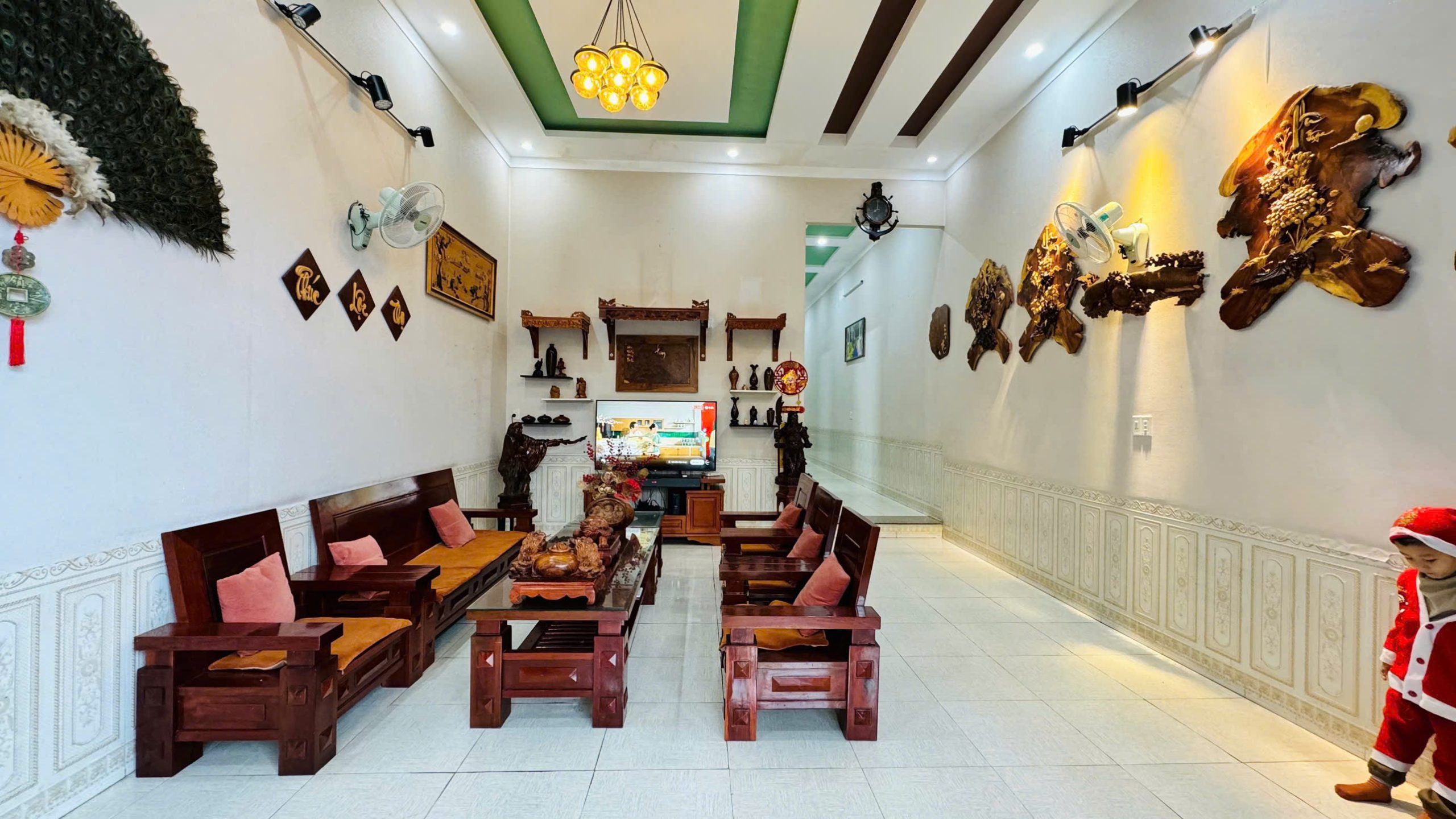 Nội thất nhà hẻm 266 Y Moan BMT